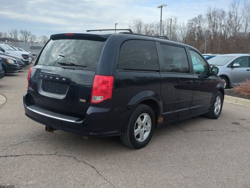 Used 2013 Dodge Grand Caravan SXT image 8