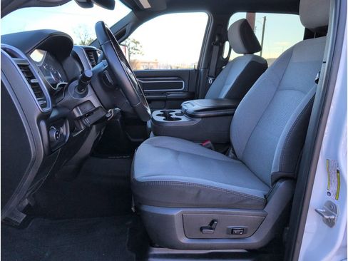 Used 2024 RAM 2500 Big Horn image 10