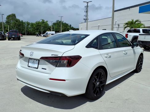 Used 2026 Honda Civic Sport image 15