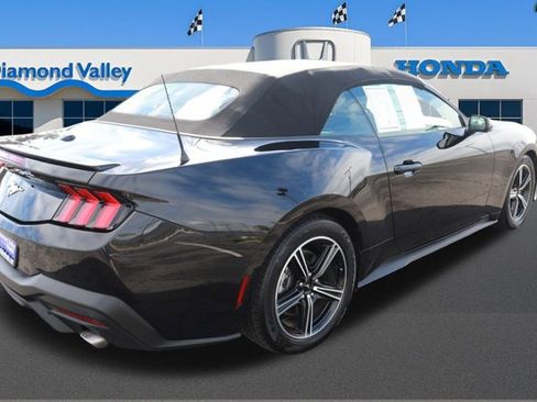 Used 2024 Ford Mustang Premium image 6
