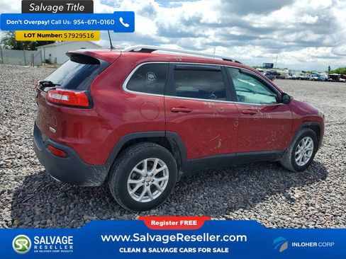 Used 2016 Jeep Cherokee Latitude w/ Cold Weather Group AWD/4WD image 4