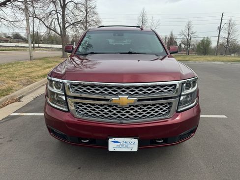 Used 2019 Chevrolet Tahoe LT w/ LT Signature Package AWD/4WD image 5