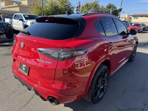 Used 2025 Alfa Romeo Stelvio Tributo Italiano w/ Driving Assist Package image 8