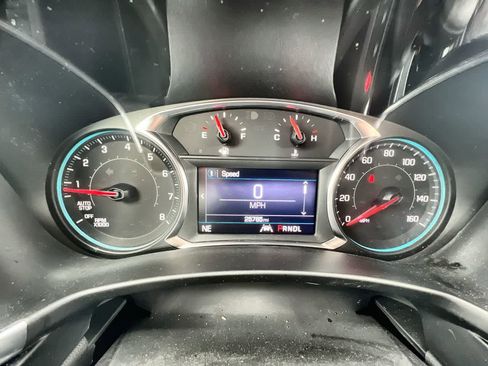 Used 2022 Chevrolet Equinox LT image 12