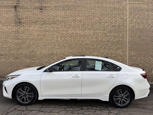 Used 2023 Kia Forte GT-Line w/ GT-Line Premium Package image 27