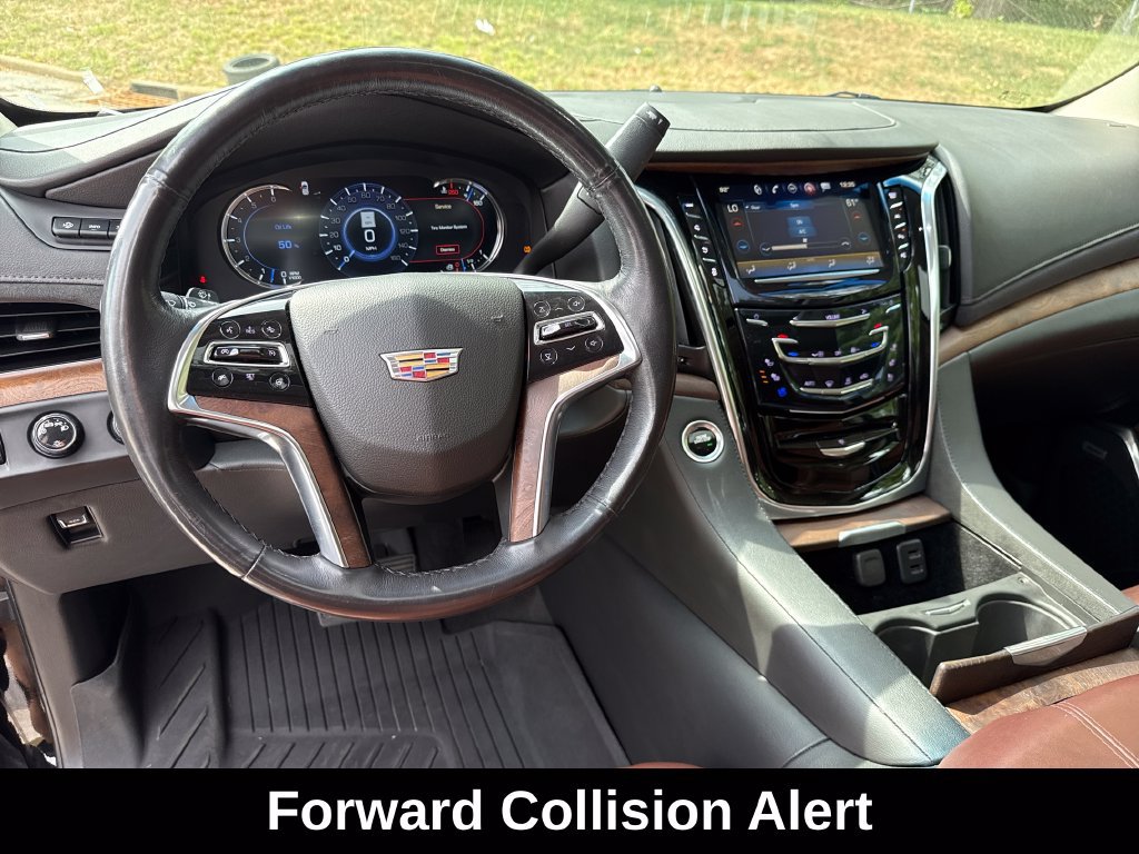 Used 2019 Cadillac Escalade Premium Luxury AWD/4WD image 25