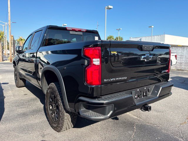 Used 2025 Chevrolet Silverado 1500 ZR2 w/ Technology Package AWD/4WD image 5