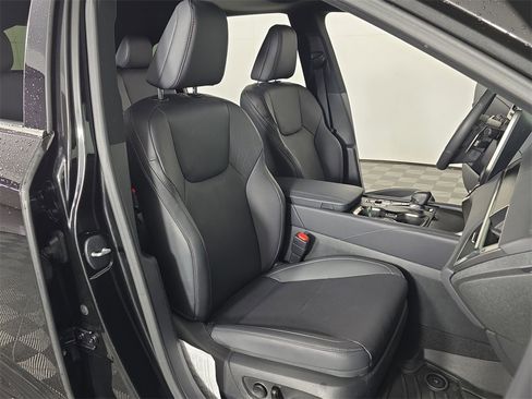 Used 2023 Lexus RX 350 Premium image 20