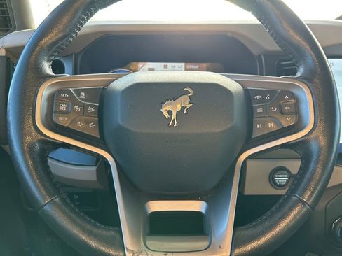 Used 2021 Ford Bronco Wildtrak image 30