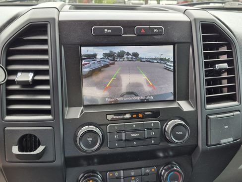 Used 2020 Ford F150 XL w/ Equipment Group 101A Mid RWD image 26