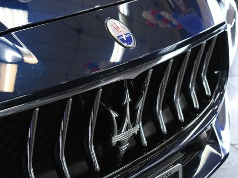 Used 2019 Maserati Ghibli S Q4 AWD/4WD image 5