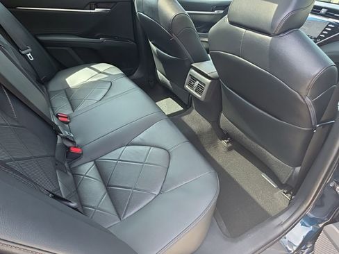 Certified 2018 Toyota Camry XLE w/ Audio Package FWD image 17