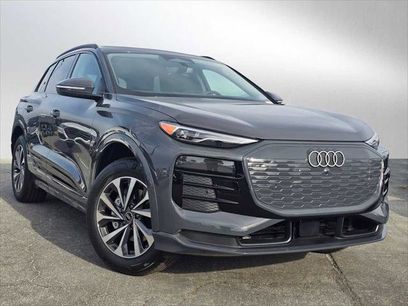 New 2025 Audi Q6 e-tron Premium