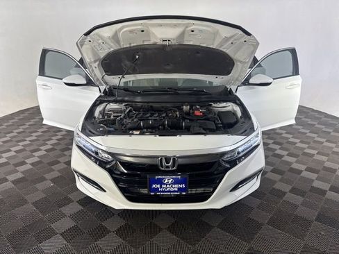 Used 2019 Honda Accord EX-L image 11