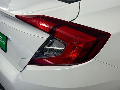 Used 2018 Honda Civic EX image 34