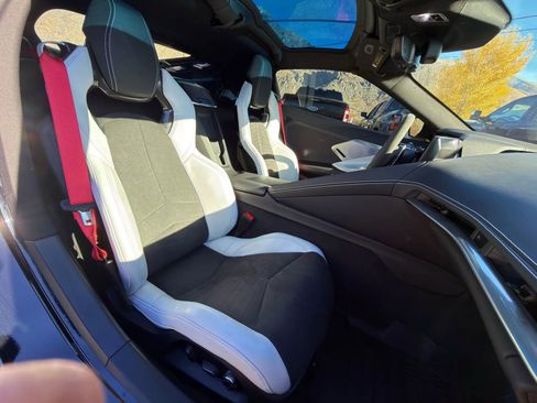 Used 2022 Chevrolet Corvette Stingray Preferred Cpe w/ 2LT image 10