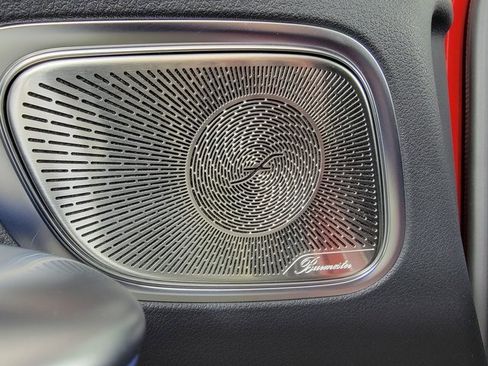 Certified 2025 Mercedes-Benz GLC 300 4MATIC image 22