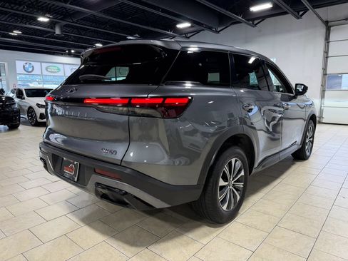 Used 2024 INFINITI QX60 Pure AWD/4WD image 4