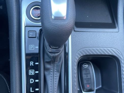 Certified 2025 Nissan Sentra SV image 17