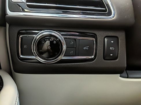 Used 2019 Lincoln Navigator L Black Label w/ Cargo Package image 23