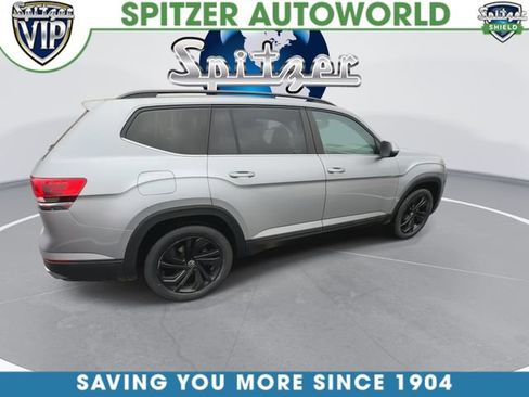 Used 2023 Volkswagen Atlas SE w/ Black Wheel Package image 10