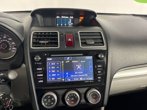 Used 2016 Subaru Forester 2.5i Premium AWD/4WD image 14