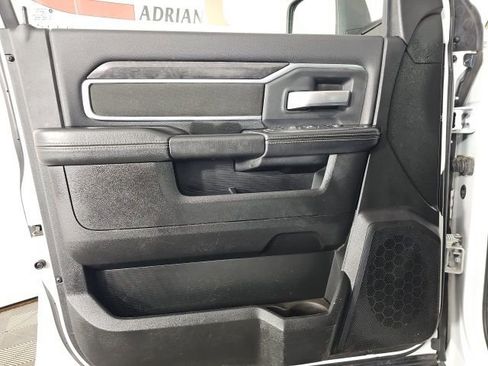 Used 2024 RAM 3500 Big Horn image 11