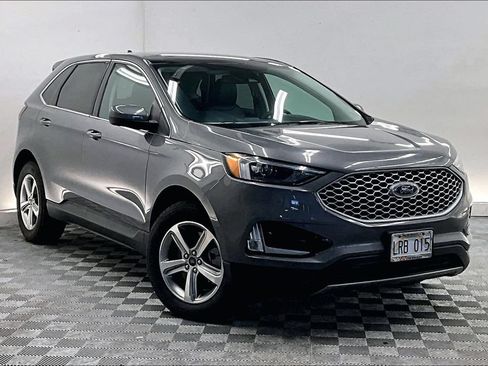 Used 2023 Ford Edge SEL w/ Convenience Package AWD/4WD image 11