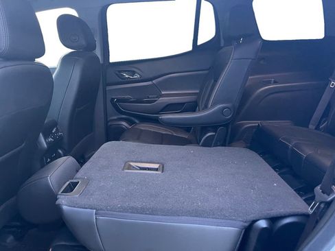 Used 2023 GMC Acadia AT4 w/ Technology Package image 27
