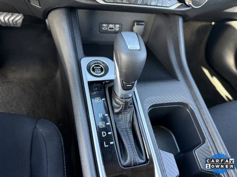 Certified 2023 Nissan Sentra SV image 31