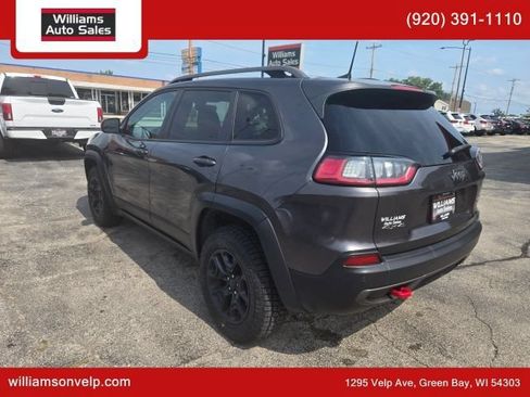 Used 2020 Jeep Cherokee Trailhawk w/ Cold Weather Group AWD/4WD image 5