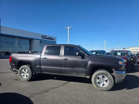 Used 2016 Chevrolet Silverado 1500 LT image 2
