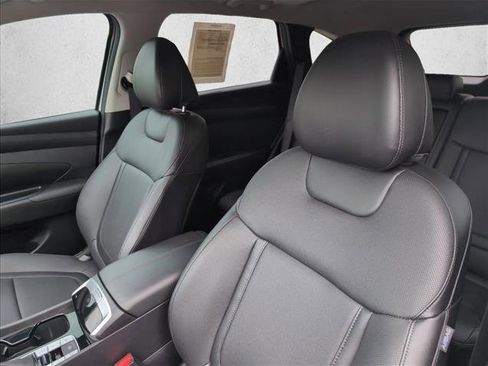 Certified 2025 Hyundai Tucson SEL image 10