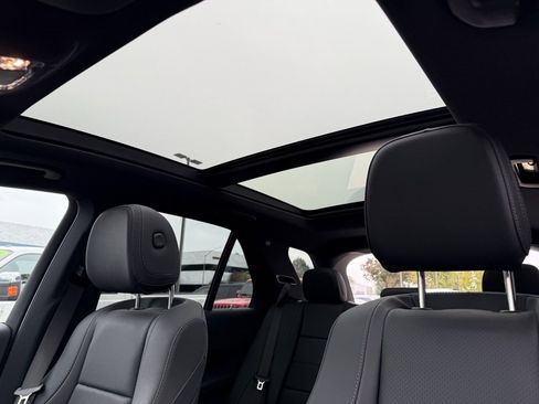 Certified 2025 Mercedes-Benz GLE 450 4MATIC image 2