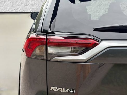 Used 2024 Toyota RAV4 XSE AWD/4WD image 10