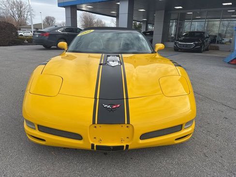 Used 2002 Chevrolet Corvette Convertible w/ Preferred Equipment Group2 image 8