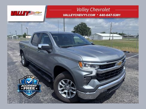 Used 2025 Chevrolet Silverado 1500 LT AWD/4WD image 1