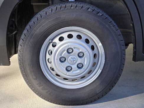 Used 2025 RAM ProMaster 1500 FWD image 11