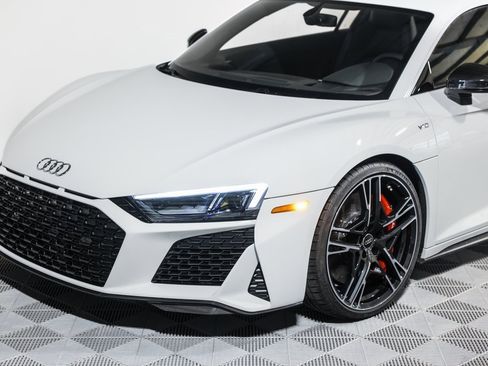 Used 2023 Audi R8 V10 performance image 17