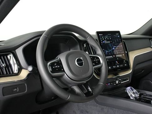 New 2026 Volvo XC60 B5 Plus AWD/4WD image 8