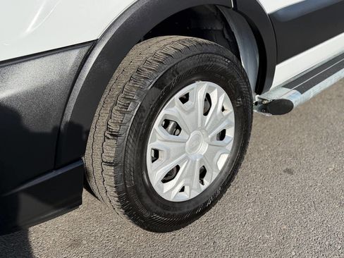 Used 2024 Ford Transit 250 Low Roof w/ Exterior Upgrade Package image 46