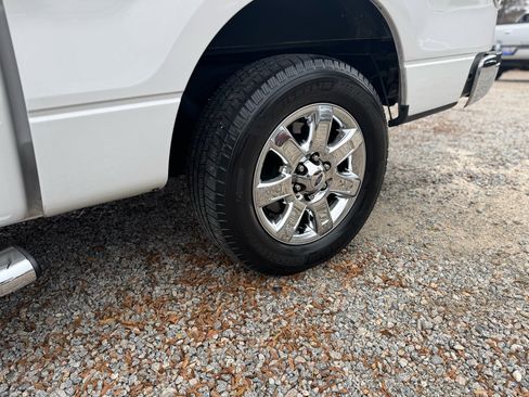 Used 2013 Ford F150 XLT w/ XLT Chrome Pkg image 10