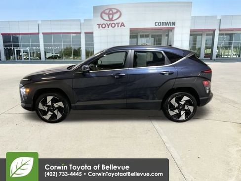 Used 2024 Hyundai Kona Limited image 2