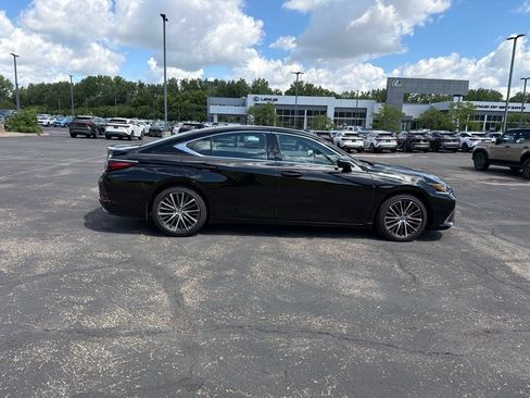 Used 2023 Lexus ES 350 w/ Accessory Package (Z2) FWD image 22