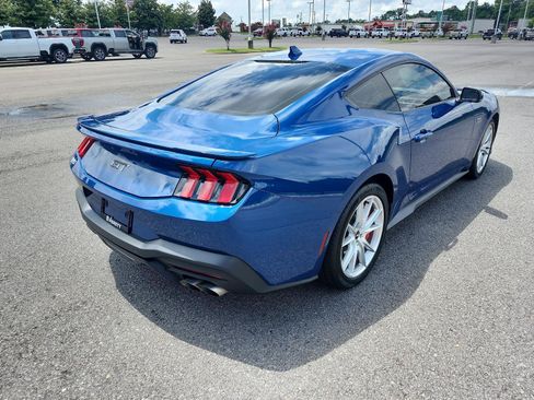 Used 2024 Ford Mustang GT Premium RWD image 3