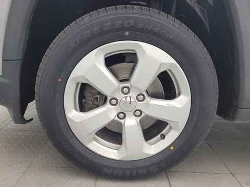 Used 2018 Jeep Compass Latitude w/ Popular Equipment Group AWD/4WD image 31