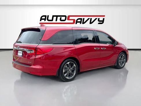 Used 2024 Honda Odyssey Elite image 7