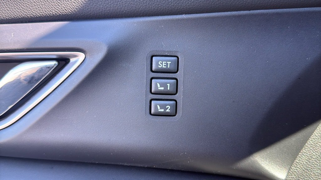 Used 2023 Subaru Ascent Limited w/ Technology Package AWD/4WD image 22