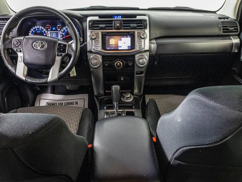 Used 2016 Toyota 4Runner SR5 AWD/4WD image 23