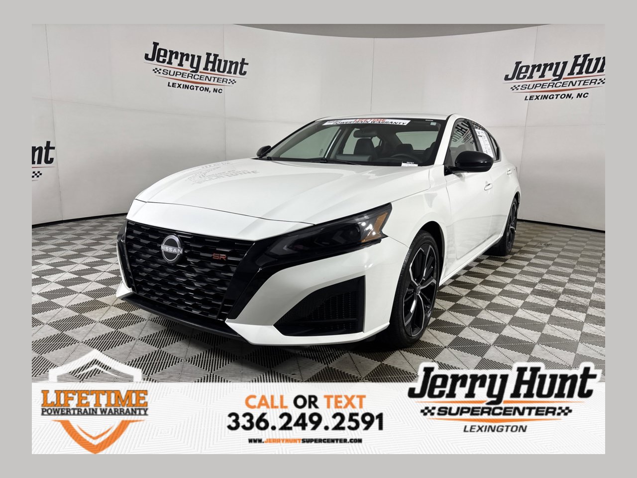 Used 2026 Nissan Altima 2.5 SR FWD image 1